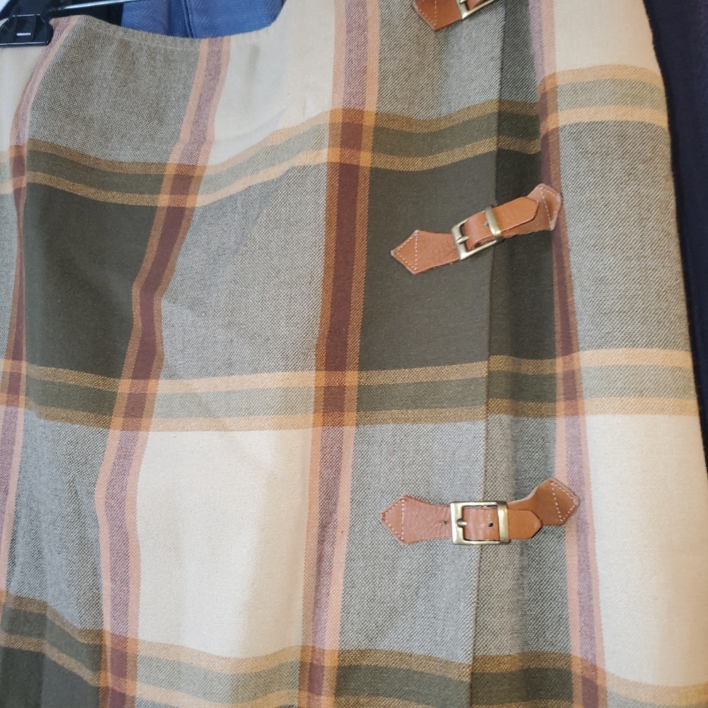 Wrap skirt - Picture 3 of 4